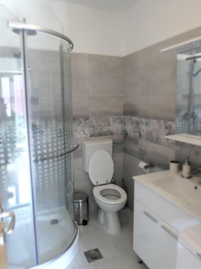 Apartman Postira Rot Luaran gambar